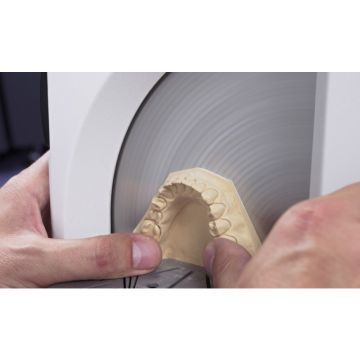 Триммер для мокрой и сухой обработки MT plus (220-230 В, диск Klettfix)